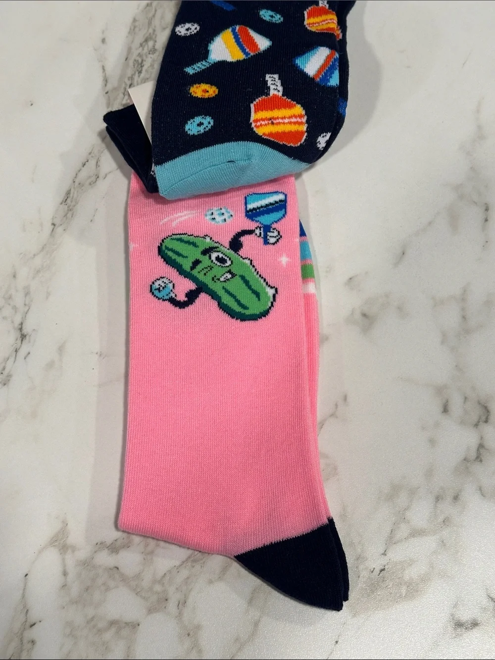 Twisted Toes Crew Socks Mens 8-13 NEW 2 Pair Pickleball